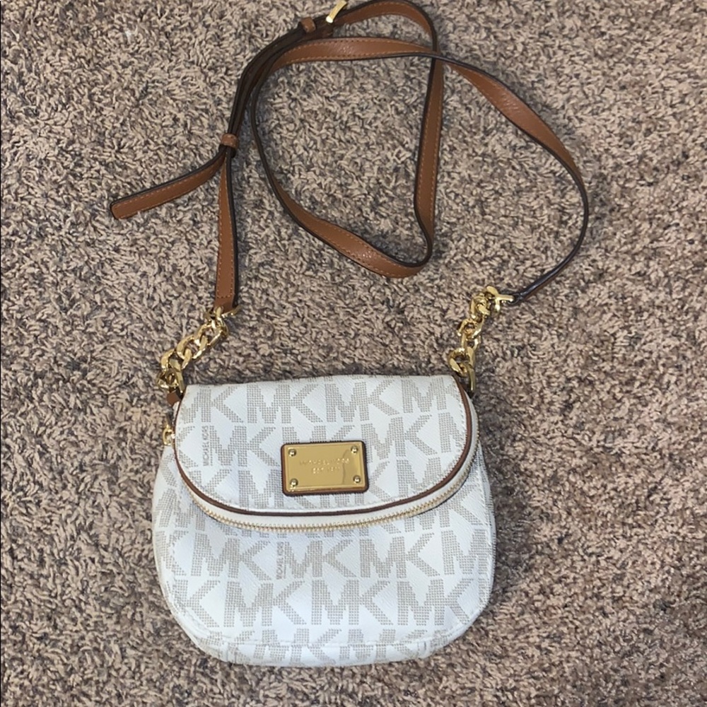 Michael Kors small crossbody purse